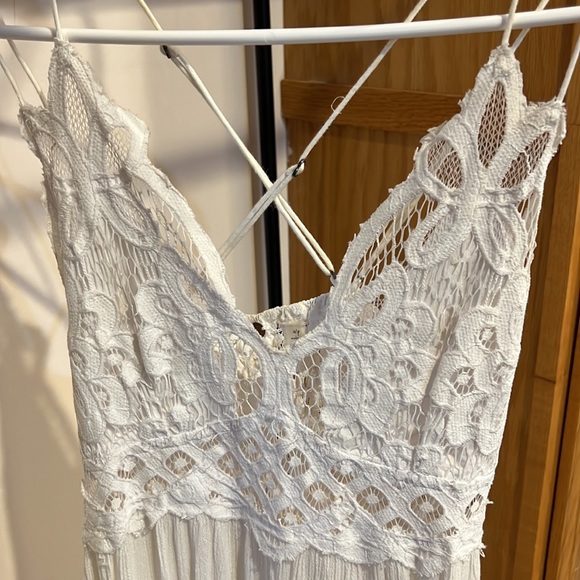 THE classic Free people white mini dress sz small - Picture 2 of 4